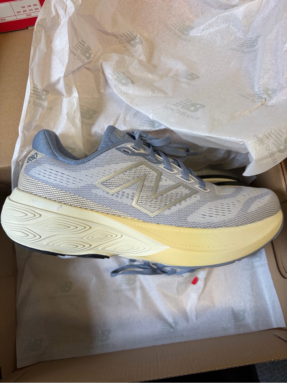 New Balance Fresh Foam Sneakers - Picture 2 of 5
